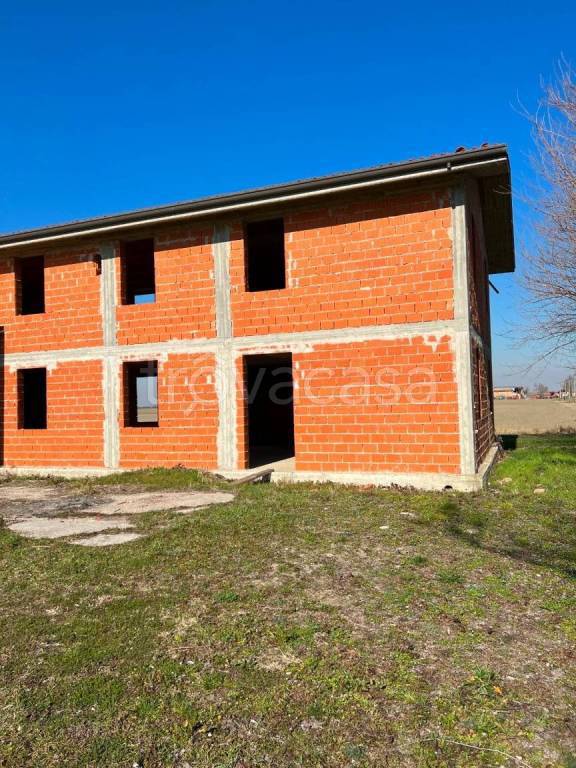 casa indipendente in vendita ad Imola in zona Sesto Imolese