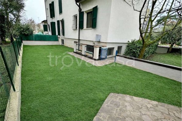 appartamento in vendita ad Imola in zona Pedagna