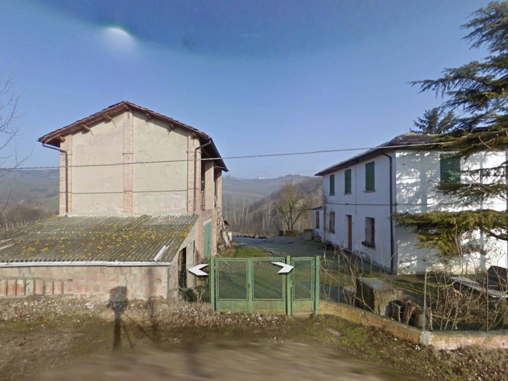 casa indipendente in vendita ad Imola in zona Ponticelli