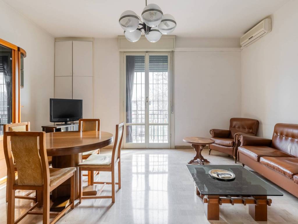 appartamento in vendita ad Imola in zona Centro Storico