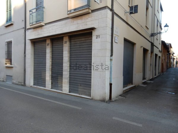 ufficio in vendita ad Imola in zona Centro Storico