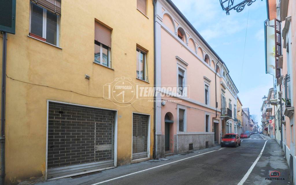 appartamento in vendita ad Imola in zona Centro Storico