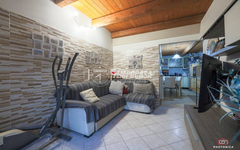 appartamento in vendita ad Imola in zona Càsola Canina