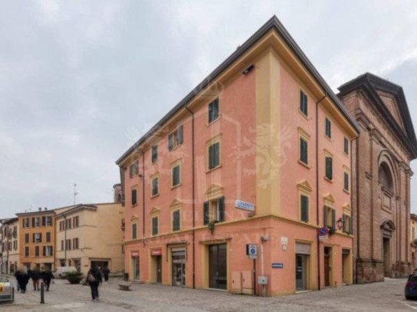 appartamento in vendita ad Imola in zona Centro Storico
