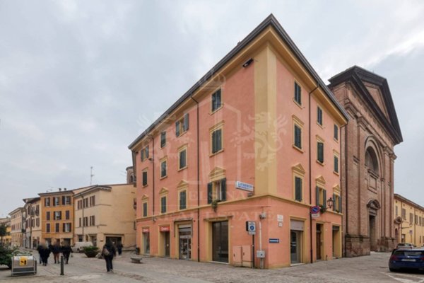 appartamento in vendita ad Imola in zona Centro Storico