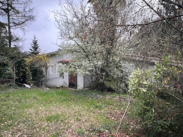 casa indipendente in vendita ad Imola