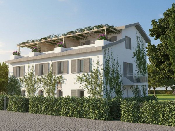 casa indipendente in vendita ad Imola