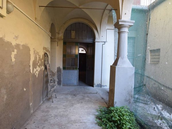 intera palazzina in vendita ad Imola in zona Centro Storico