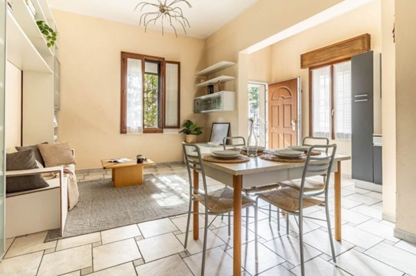 casa indipendente in vendita ad Imola in zona Centro Storico