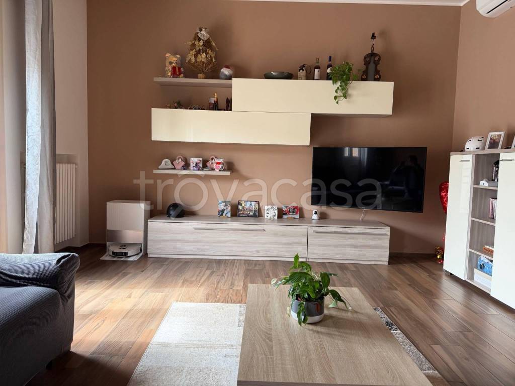 appartamento in vendita ad Imola in zona Centro Storico