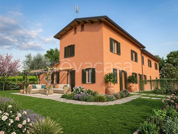 casa indipendente in vendita ad Imola