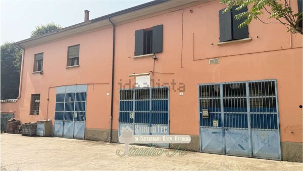 appartamento in vendita ad Imola in zona Centro Storico