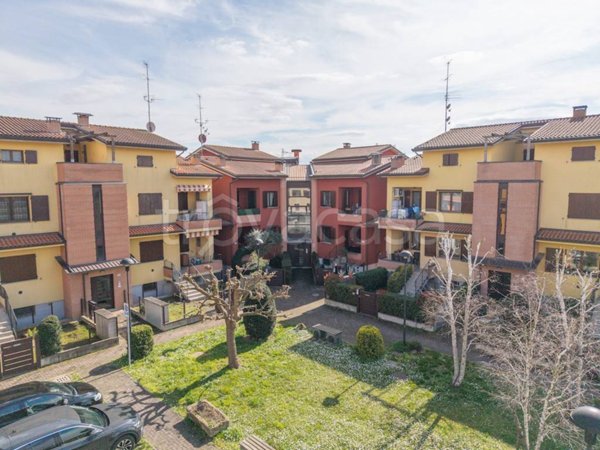 appartamento in vendita ad Imola in zona Zello