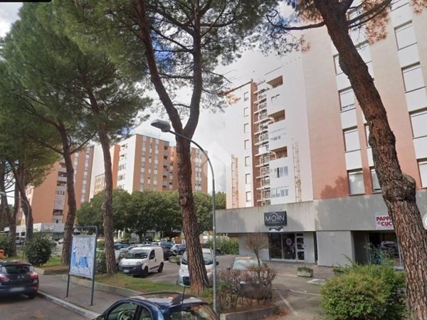 negozio in vendita ad Imola in zona Pedagna