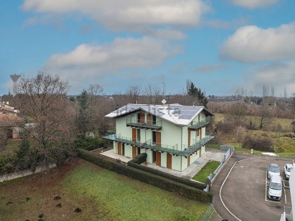 casa indipendente in vendita ad Imola