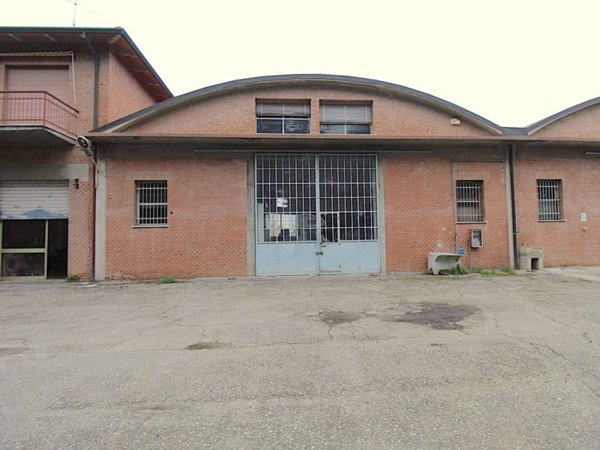 appartamento in vendita ad Imola in zona Area Industriale