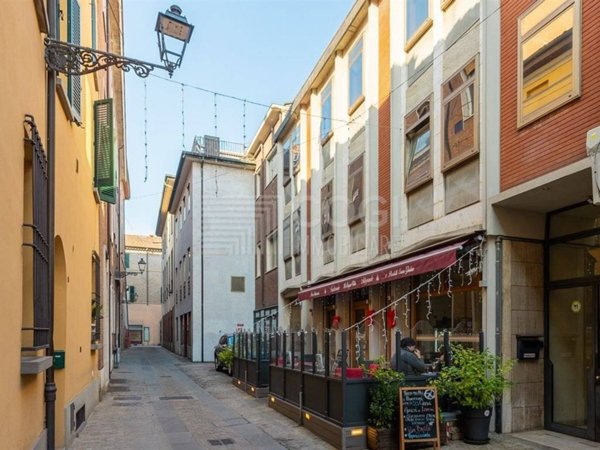 ufficio in vendita ad Imola in zona Centro Storico