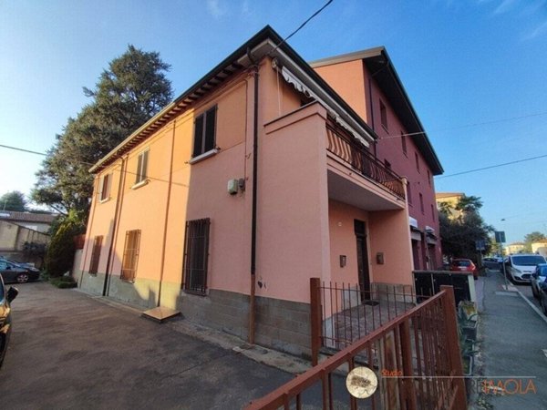 casa indipendente in vendita ad Imola in zona Centro Storico