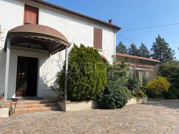 casa indipendente in vendita ad Imola