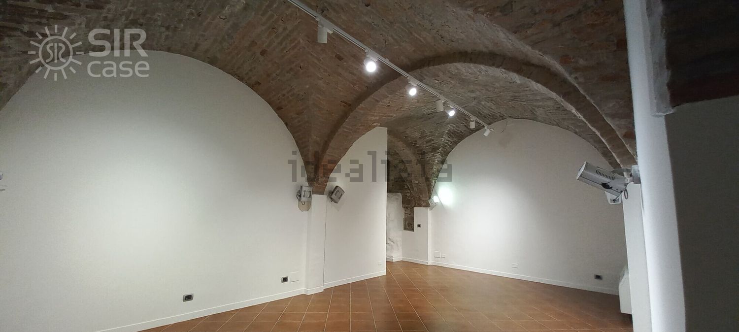 ufficio in vendita ad Imola in zona Centro Storico