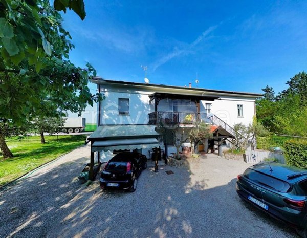 casa indipendente in vendita ad Imola in zona Sasso Morelli