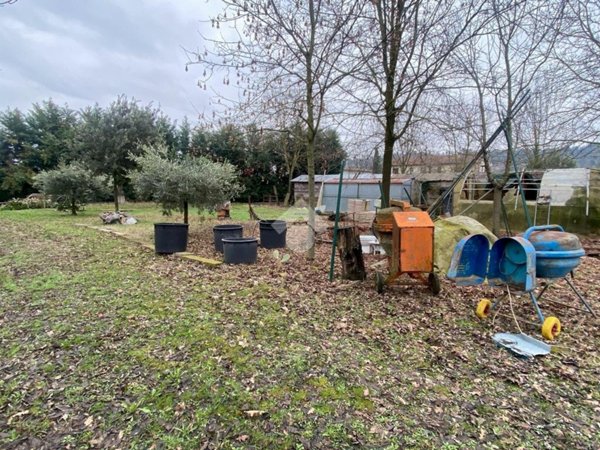 terreno agricolo in vendita ad Imola