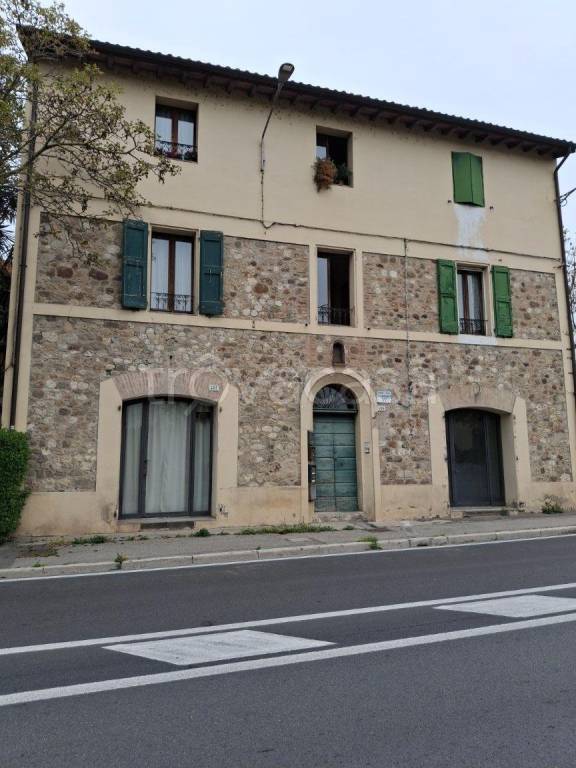 appartamento in vendita ad Imola in zona Ponticelli