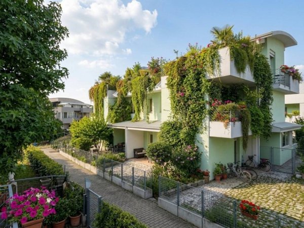 casa indipendente in vendita ad Imola