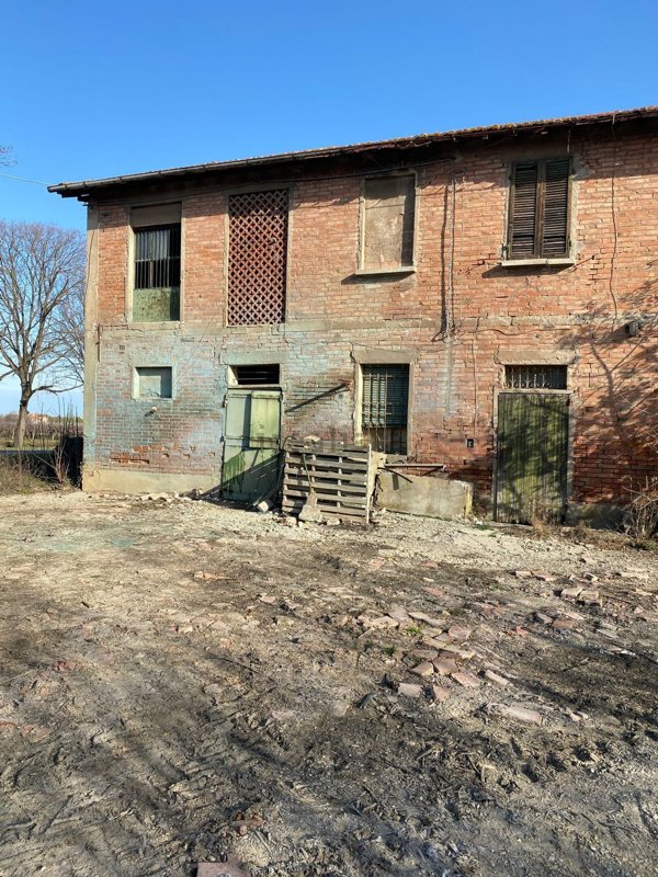casa indipendente in vendita ad Imola