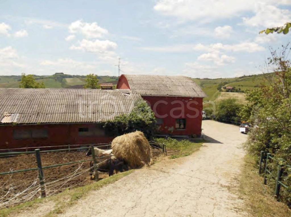 casa indipendente in vendita ad Imola