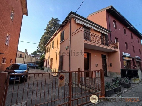 appartamento in vendita ad Imola in zona Centro Storico