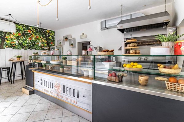negozio in vendita ad Imola in zona Centro Storico