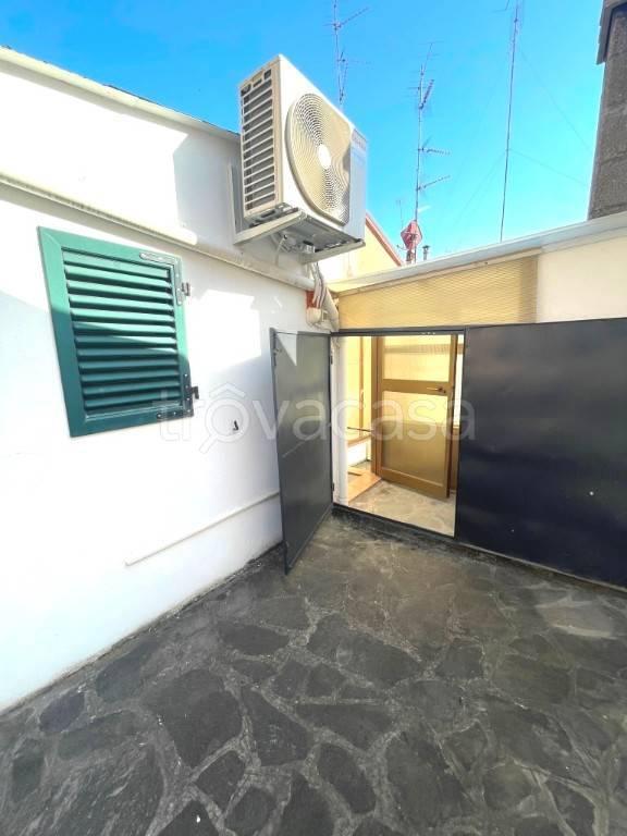 casa indipendente in vendita ad Imola in zona Centro Storico