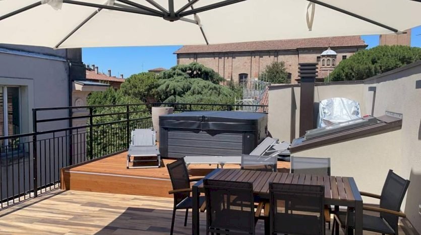 appartamento in vendita ad Imola in zona Centro Storico