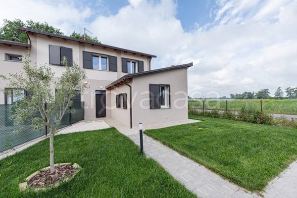 appartamento in vendita ad Imola in zona Chiusura