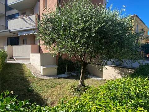 appartamento in vendita ad Imola in zona Pedagna