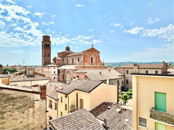appartamento in vendita ad Imola in zona Centro Storico