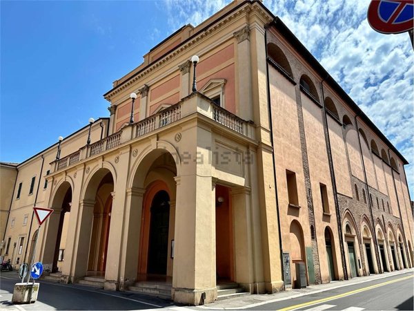 appartamento in vendita ad Imola in zona Centro Storico