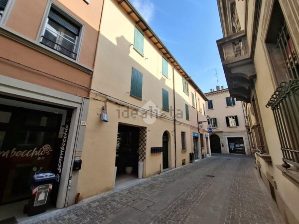 appartamento in vendita ad Imola in zona Centro Storico