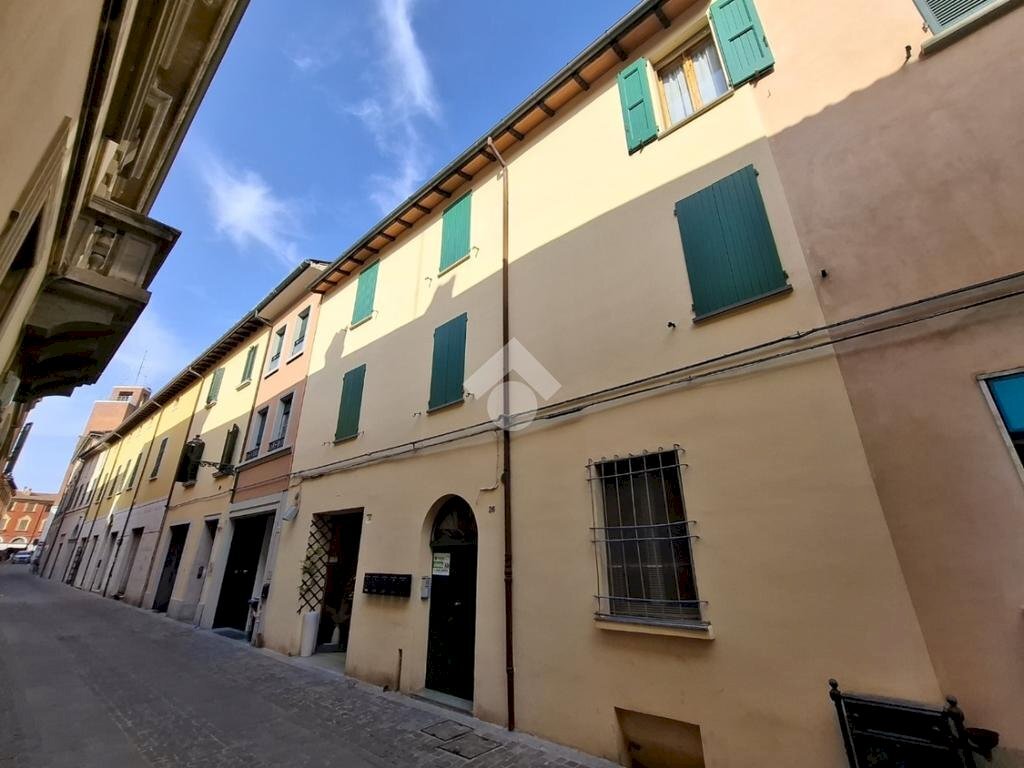 appartamento in vendita ad Imola in zona Centro Storico