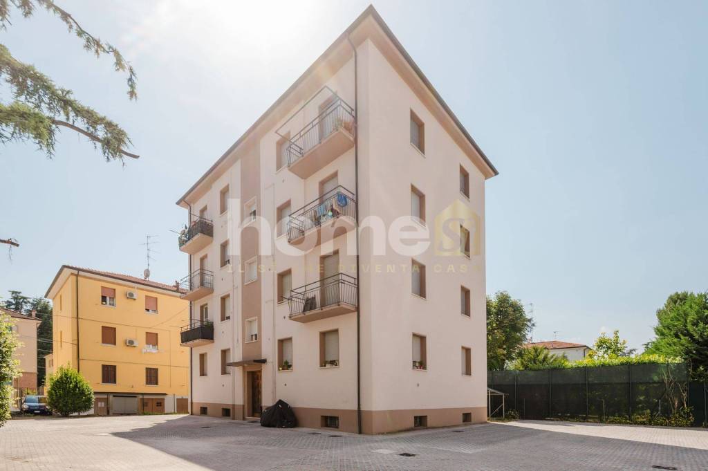 appartamento in vendita ad Imola in zona Centro Storico
