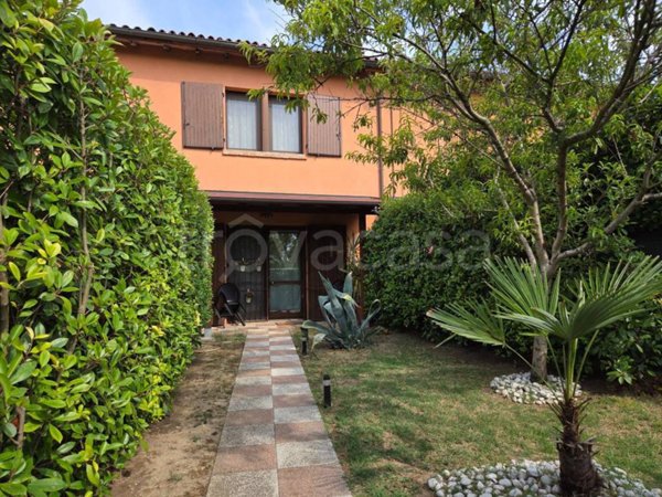 casa indipendente in vendita ad Imola