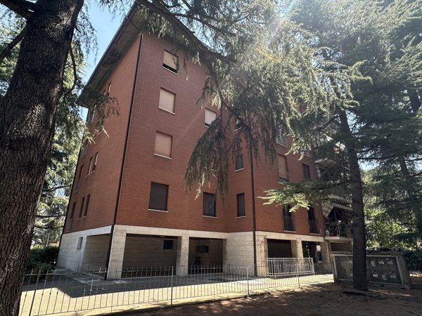 casa semindipendente in vendita ad Imola