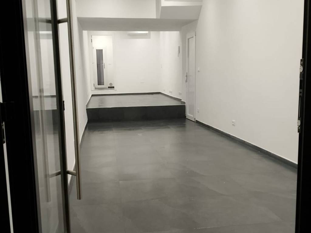 negozio in vendita ad Imola in zona Centro Storico