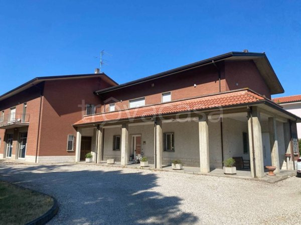 appartamento in vendita ad Imola in zona Centro Storico