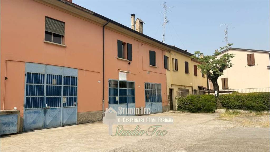 appartamento in vendita ad Imola in zona Centro Storico