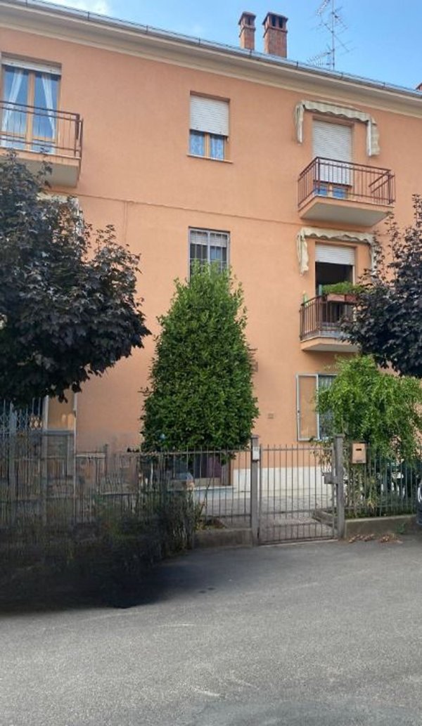 appartamento in vendita ad Imola in zona Area Industriale