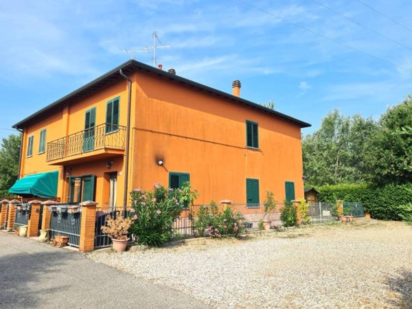 appartamento in vendita ad Imola in zona Sesto Imolese