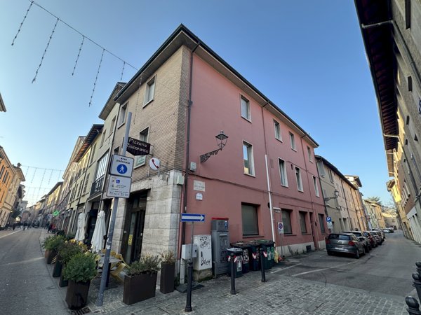 appartamento in vendita ad Imola in zona Centro Storico