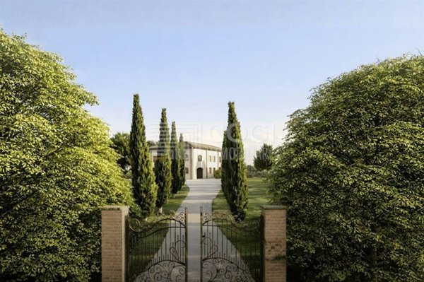 casa indipendente in vendita ad Imola